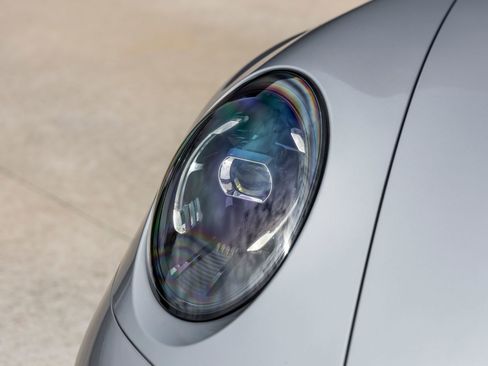Certified 2026 Porsche 911 Carrera T RWD image 21