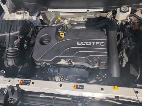Used 2022 Chevrolet Equinox RS w/ LPO, Floor Liner Package FWD image 28