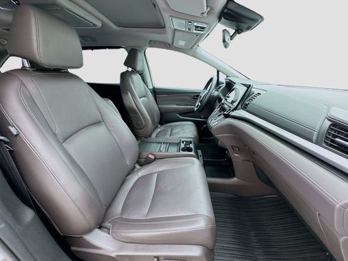 Used 2018 Honda Odyssey Touring image 22