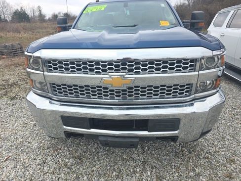 Used 2019 Chevrolet Silverado 2500 W/T image 1