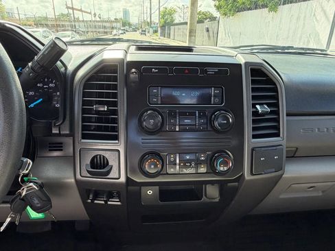 Used 2017 Ford F350 XL w/ Power Equipment Group image 17