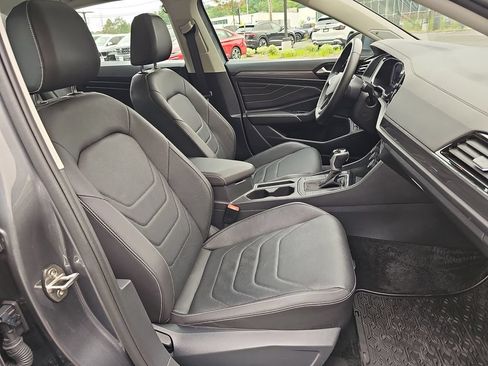 Certified 2024 Volkswagen Jetta SEL FWD image 11