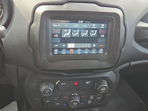 Used 2020 Jeep Renegade Altitude image 19