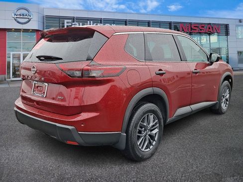 Certified 2025 Nissan Rogue S image 6