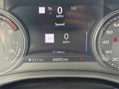 Used 2021 Cadillac XT5 Premium Luxury image 31