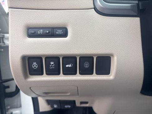 Used 2020 Nissan Murano Platinum image 24