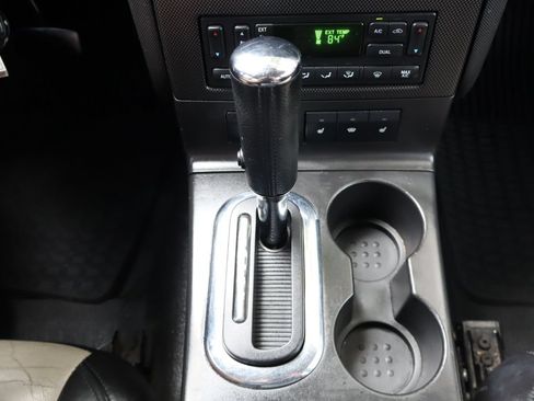 Used 2007 Ford Explorer Sport Trac Limited AWD/4WD image 35