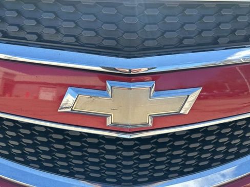 Used 2015 Chevrolet Equinox LT w/ Driver Convenience Package image 9