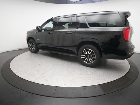 Used 2024 GMC Yukon XL AT4 AWD/4WD image 34