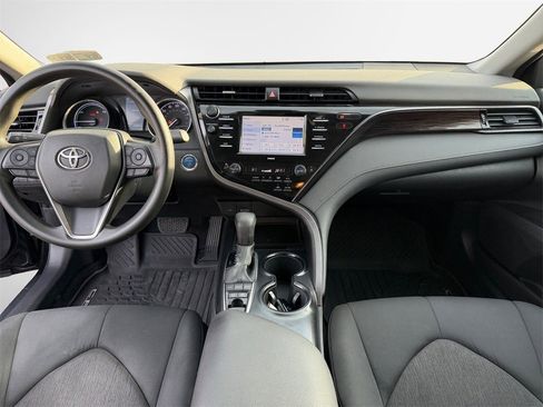 Certified 2020 Toyota Camry LE image 16