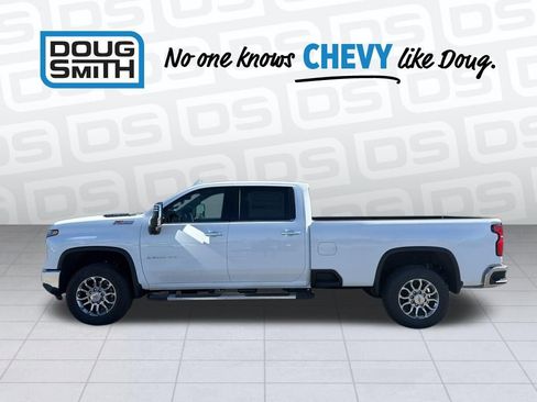New 2026 Chevrolet Silverado 3500 LTZ image 3
