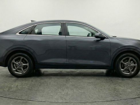 Used 2025 Kia K4 LXS image 11