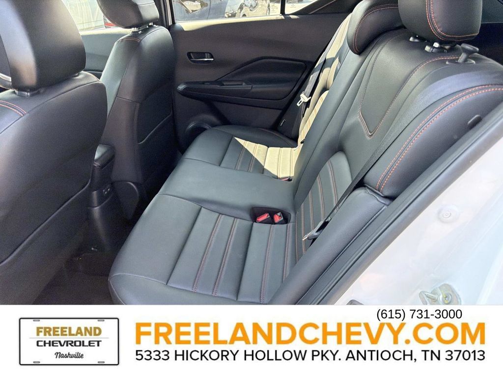 Used 2020 Nissan Kicks SR w/ SR Premium Package FWD image 16