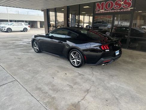 Certified 2025 Ford Mustang Premium image 6