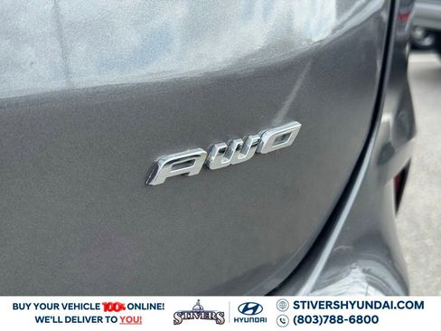 Used 2024 Ford Edge SE image 14