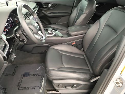 Used 2018 Audi Q7 3.0T Premium Plus w/ Premium Plus Package image 23