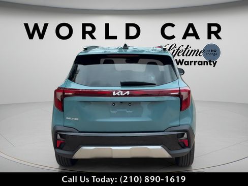 Used 2026 Kia Seltos EX FWD image 6