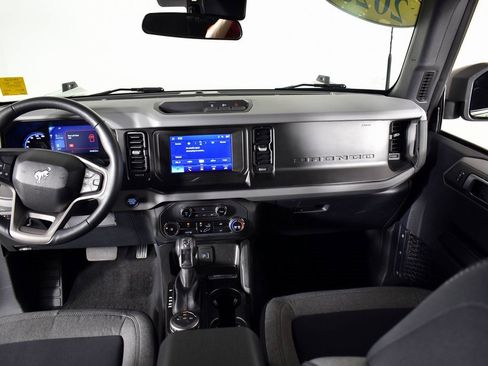 Used 2023 Ford Bronco Big Bend image 31