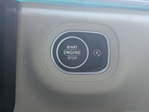 Used 2020 Mercedes-Benz GLE 350 4MATIC image 34