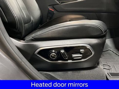 Used 2023 Jeep Grand Cherokee L Overland w/ Luxury Tech Group IV image 26