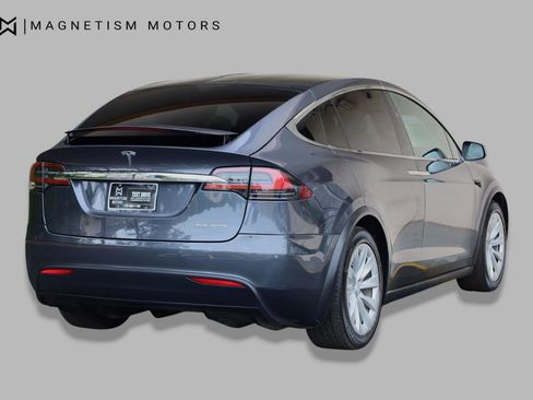 Used 2019 Tesla Model X Long Range AWD/4WD image 11