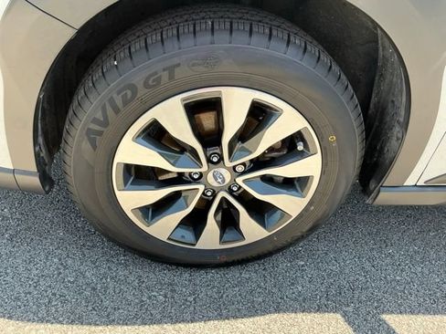 Certified 2024 Subaru Outback Touring XT AWD/4WD image 9