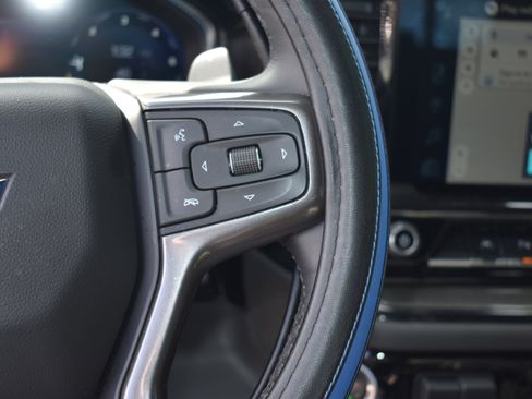 Used 2023 Chevrolet Silverado 1500 ZR2 image 19