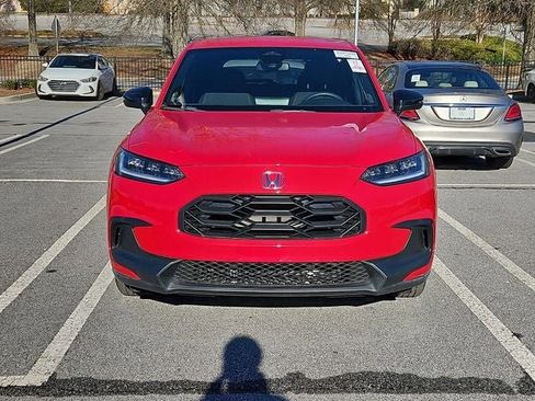 Used 2024 Honda HR-V Sport image 11