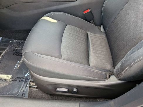 Used 2025 Nissan Altima 2.5 SV FWD image 19