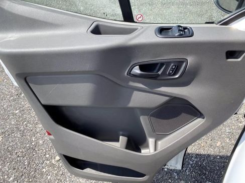 Used 2025 Ford Transit 250 Low Roof w/ Exterior Upgrade Package RWD image 22