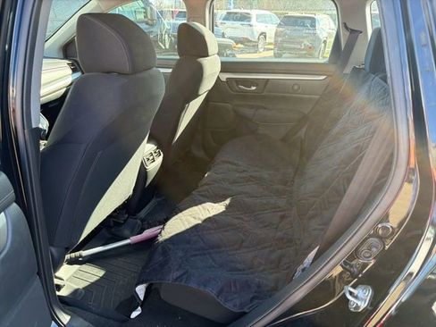 Used 2018 Honda CR-V LX image 11