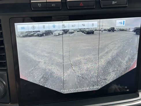 Used 2022 Ford F150 XLT w/ Equipment Group 302A High image 26