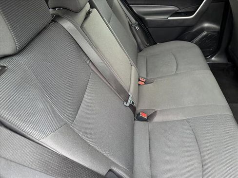 Certified 2024 Toyota RAV4 LE AWD/4WD image 18