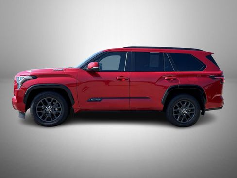 Used 2023 Toyota Sequoia Platinum image 8