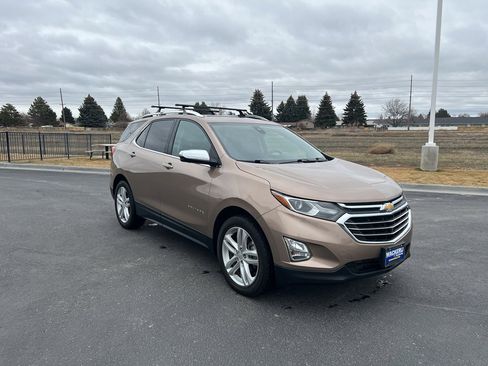 Used 2019 Chevrolet Equinox Premier image 6