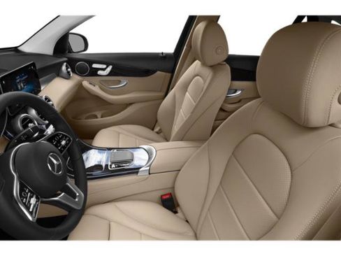 Used 2022 Mercedes-Benz GLC 300 4MATIC image 9