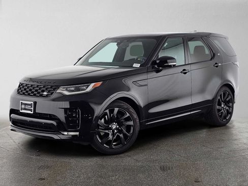 Used 2025 Land Rover Discovery Dynamic SE AWD/4WD image 1
