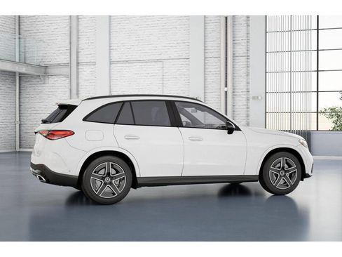 Certified 2026 Mercedes-Benz GLC 300 4MATIC image 18