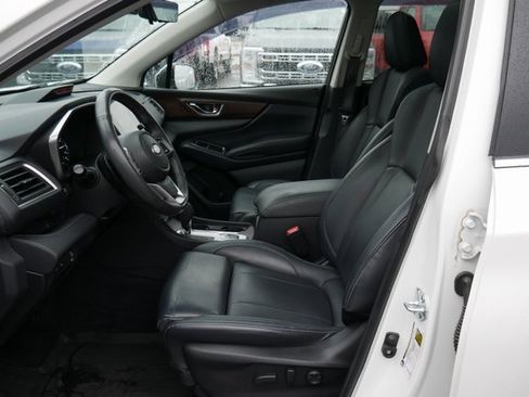 Used 2023 Subaru Ascent Touring image 2
