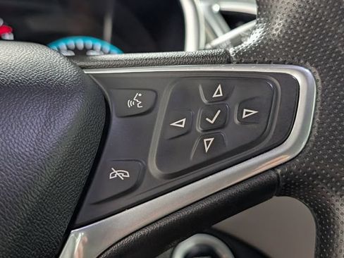 Used 2021 Chevrolet Equinox LS FWD image 19