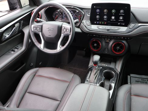 Used 2024 Chevrolet Blazer RS w/ Enhanced Convenience Package AWD/4WD image 13