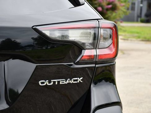 Used 2021 Subaru Outback Limited w/ Popular Package #2 AWD/4WD image 9