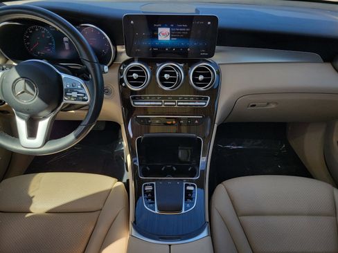 Used 2022 Mercedes-Benz GLC 300 image 18