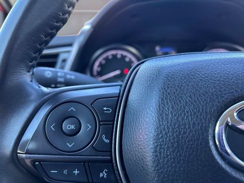 Used 2024 Toyota Camry SE image 21