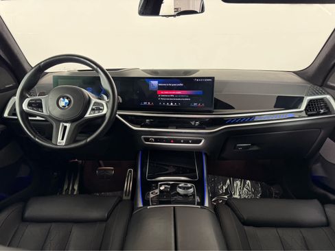 Used 2024 BMW X5 M60i AWD/4WD image 11