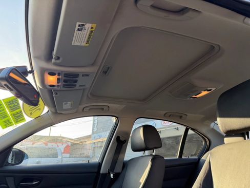 Used 2010 BMW 328i Sedan RWD image 10