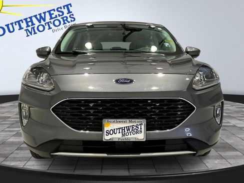 Used 2022 Ford Escape SEL image 2