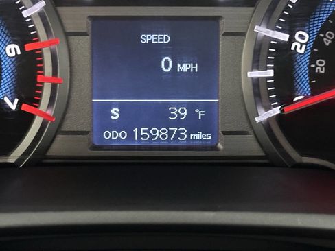 Used 2018 Toyota 4Runner SR5 image 24