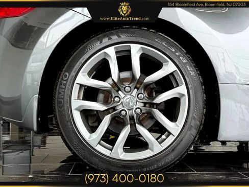 Used 2014 Nissan 370Z Touring image 25