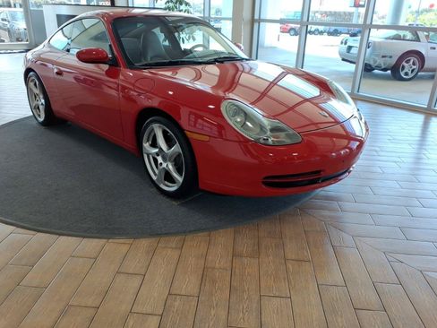 Used 2001 Porsche 911 Carrera RWD image 22